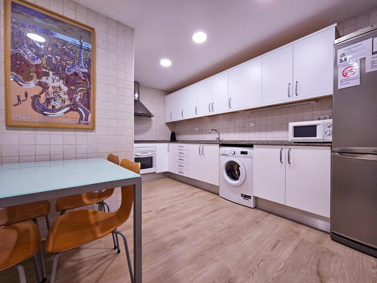 Classbedroom Park Gueell Apartment Barcelona Eksteriør billede