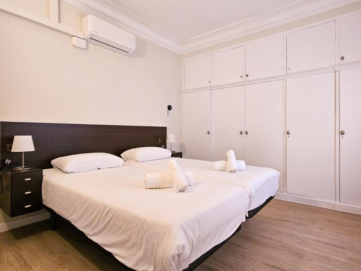 Classbedroom Park Gueell Apartment Barcelona Eksteriør billede